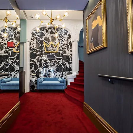 酒店 Maison Royale 4*