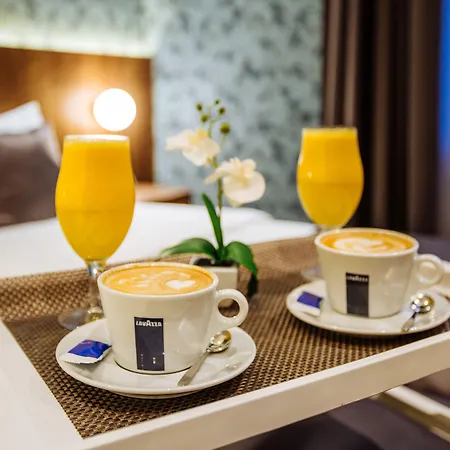 酒店 Maison Royale 4*