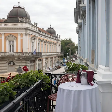 Maison Royale Hotel 4*