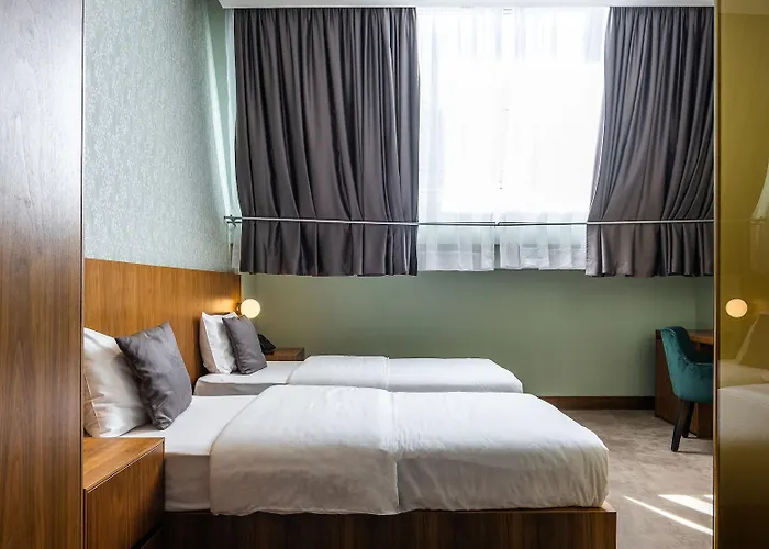 Ξενοδοχείο Maison Royale 4*