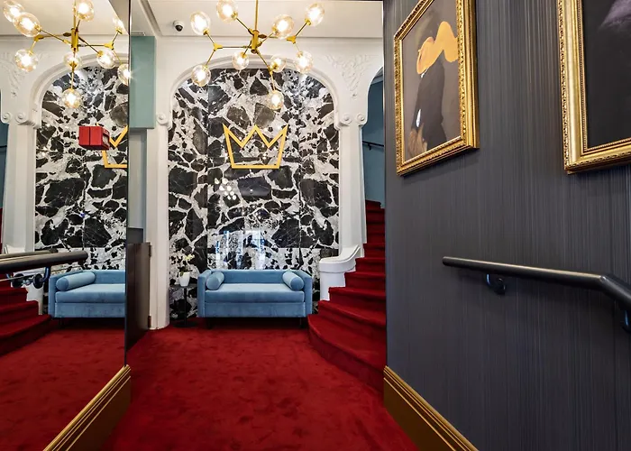 Ξενοδοχείο Maison Royale 4*