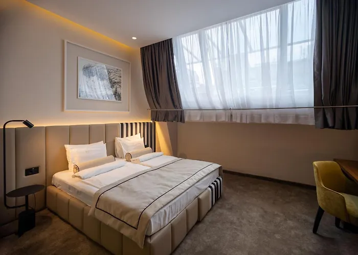 Maison Royale Hotel 4*