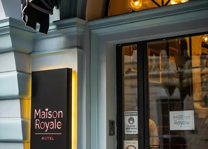 Ξενοδοχείο Maison Royale 4*